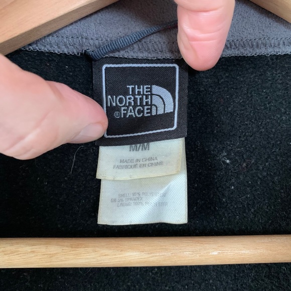 The North Face Women’s TKA Stretch Zip Up - Picture 6 of 7